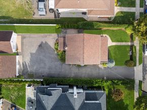 33 Avenue B Avenue, Port Washington NY 11050