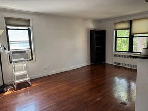 150-11 72 Road 3G, Kew Garden Hills NY 11367