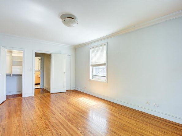117-01 Park Lane South C5D, Kew Gardens NY 11415