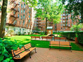 7281 113th Street 5F, Forest Hills NY 11375