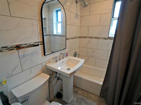 7281 113th Street 5F, Forest Hills NY 11375
