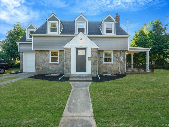 240 Bedford Avenue, Uniondale NY 11553