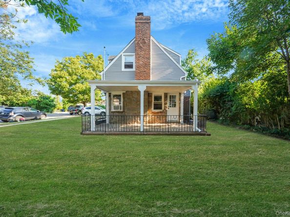 240 Bedford Avenue, Uniondale NY 11553