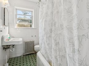 77-75 Center Avenue 75 77, Bay Shore NY 11706