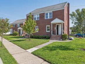 77-75 Center Avenue 75 77, Bay Shore NY 11706
