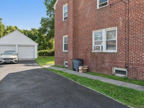 77-75 Center Avenue 75 77, Bay Shore NY 11706