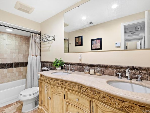 46 S Howell Avenue, Centereach NY 11720