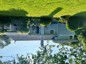 10 Otsego Place, Commack NY 11725