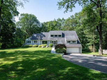 14 Bayberry Road