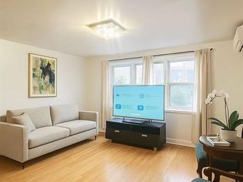 138-25 68 Drive