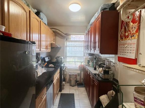 138-25 68 Drive 1A, Flushing NY 11367