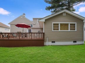 242 Thompson Avenue, Oceanside NY 11572