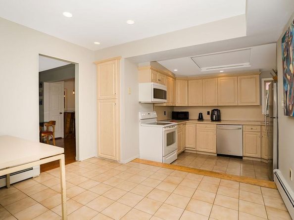 242 Thompson Avenue, Oceanside NY 11572