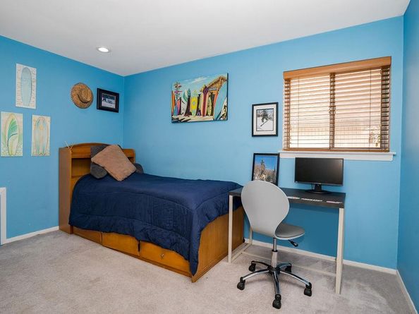 242 Thompson Avenue, Oceanside NY 11572