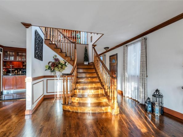 50-43 192nd Street, Fresh Meadows NY 11365