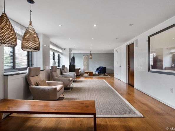 515 E 72nd Street 7H, New York (Manhattan) NY 10021