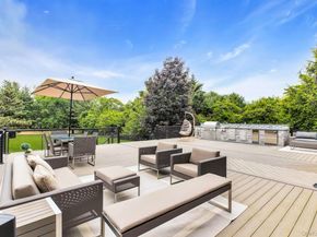 9 Hill And Tree Court, Melville NY 11747