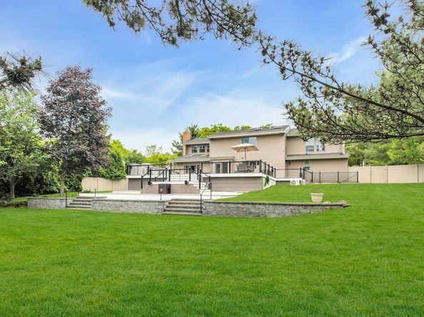 9 Hill And Tree Court, Melville NY 11747