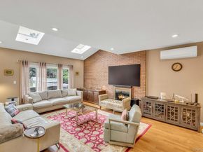9 Hill And Tree Court, Melville NY 11747