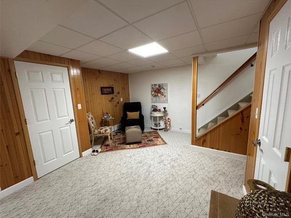 9 Hill And Tree Court, Melville NY 11747