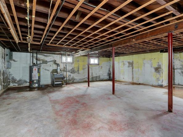79 Elmwood Avenue, Hempstead NY 11550