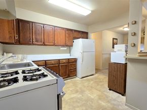 204 Helen Street, Holbrook NY 11741