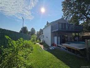 38 Woodmont Place, Farmingville NY 11738