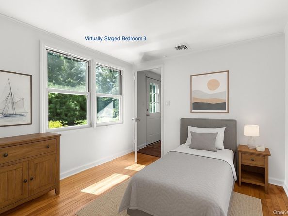 3 Bridge Road, Setauket NY 11733