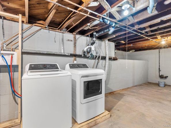 3 Bridge Road, Setauket NY 11733