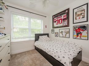 32 Della Drive 32, West Babylon NY 11704