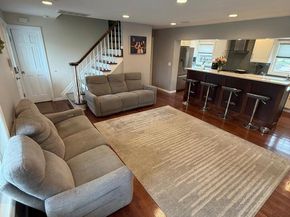 3 Neptune Place, Massapequa NY 11758