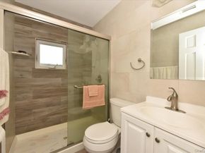 3 Neptune Place, Massapequa NY 11758