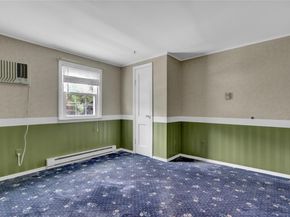 81 Oakside Road, Smithtown NY 11787