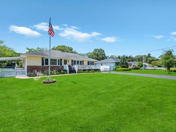 64 Rockaway Street, Islip Terrace NY 11752