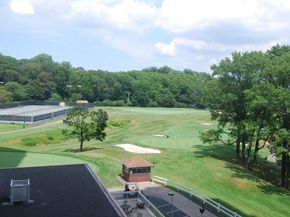 27110 Grand Central Parkway 4Y, Floral Park NY 11005
