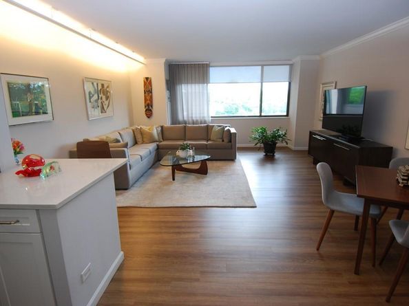 27110 Grand Central Parkway 4Y, Floral Park NY 11005