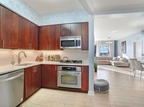 118-20 Ocean Promenade 5D, Far Rockaway NY 11694