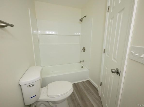 130 N Huron Street, Ronkonkoma NY 11779