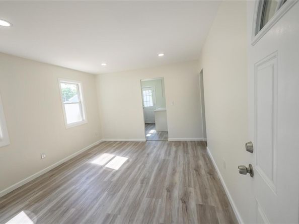 130 N Huron Street, Ronkonkoma NY 11779