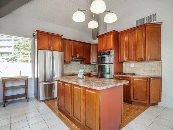 400 High Point Drive PH12, Hartsdale NY 10530