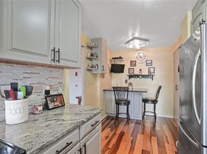 400 High Point Drive PH12, Hartsdale NY 10530