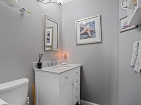 400 High Point Drive PH12, Hartsdale NY 10530