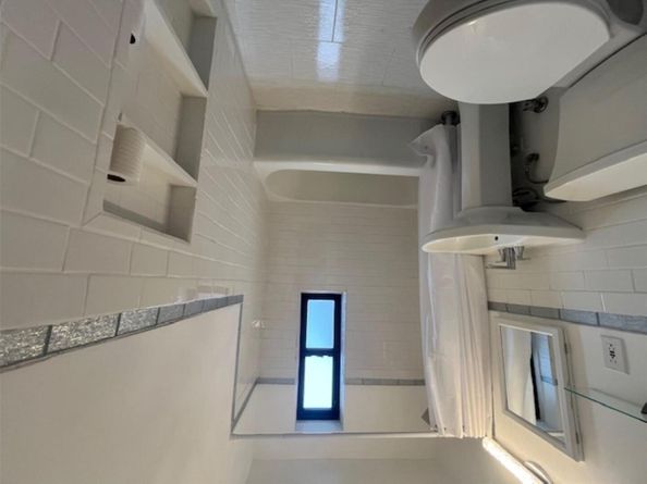 2287 Mott Ave 6D, Brooklyn NY 11691