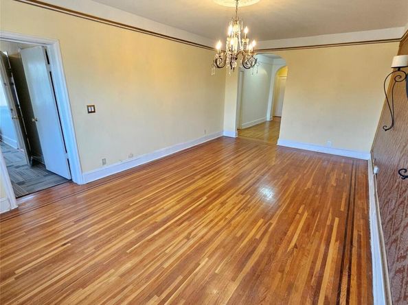 590 E 3rd Street 2O, Mount Vernon NY 10553