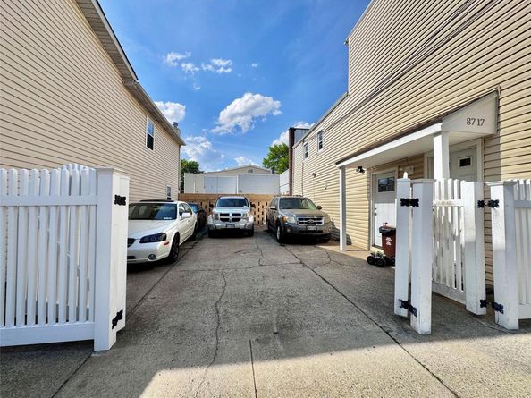 87-17 95th Ave, Ozone Park NY 11416