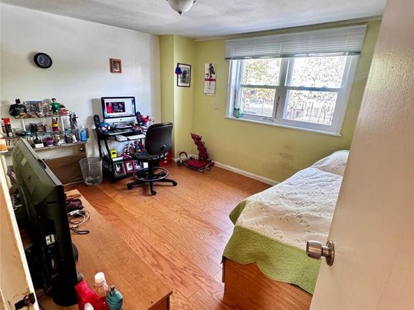 87-17 95th Ave, Ozone Park NY 11416