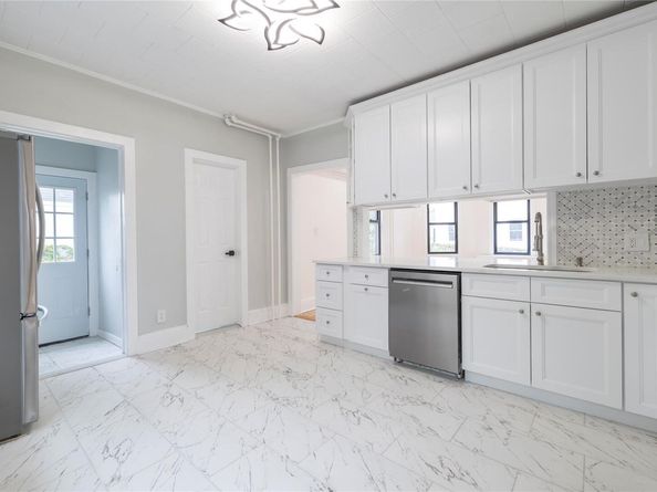 85 Webster Avenue, Port Washington NY 11050