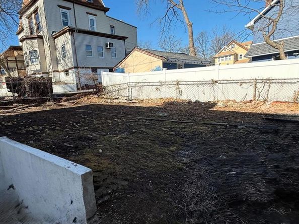 133 Lincoln Avenue, New Rochelle NY 10801