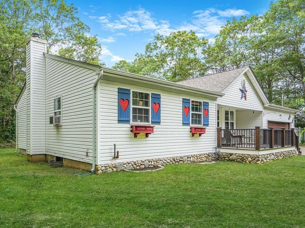 138 Barton Avenue, Patchogue NY 11772