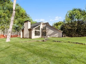 28 Pepperidge Lane, Amagansett NY 11930
